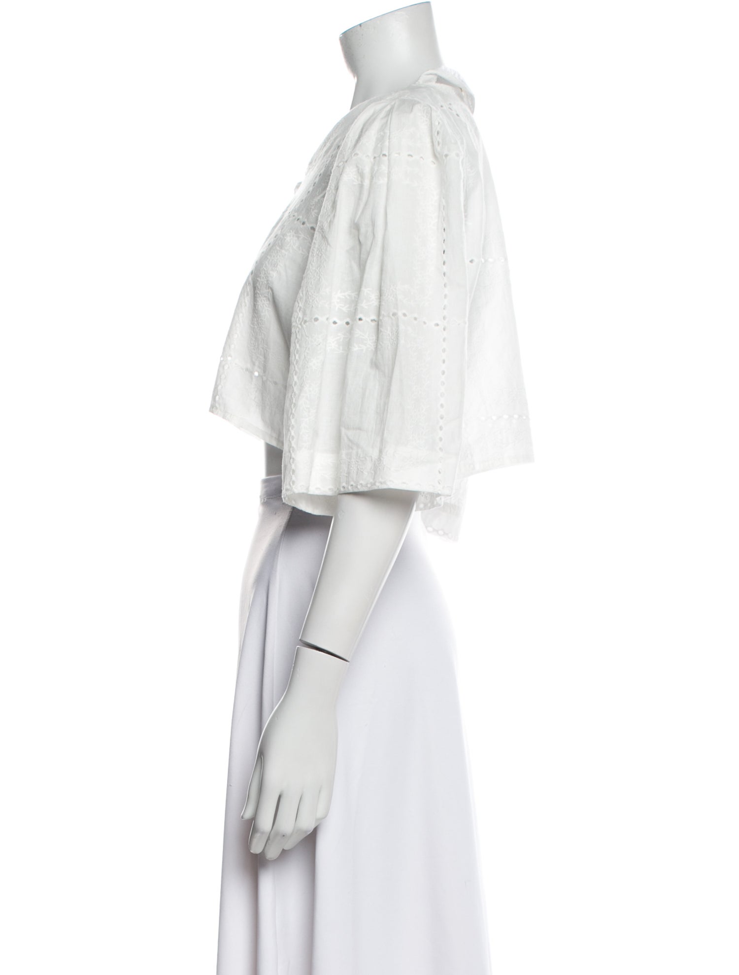 Charina Sarte V-Neck Three-Quarter Sleeve Crop Top