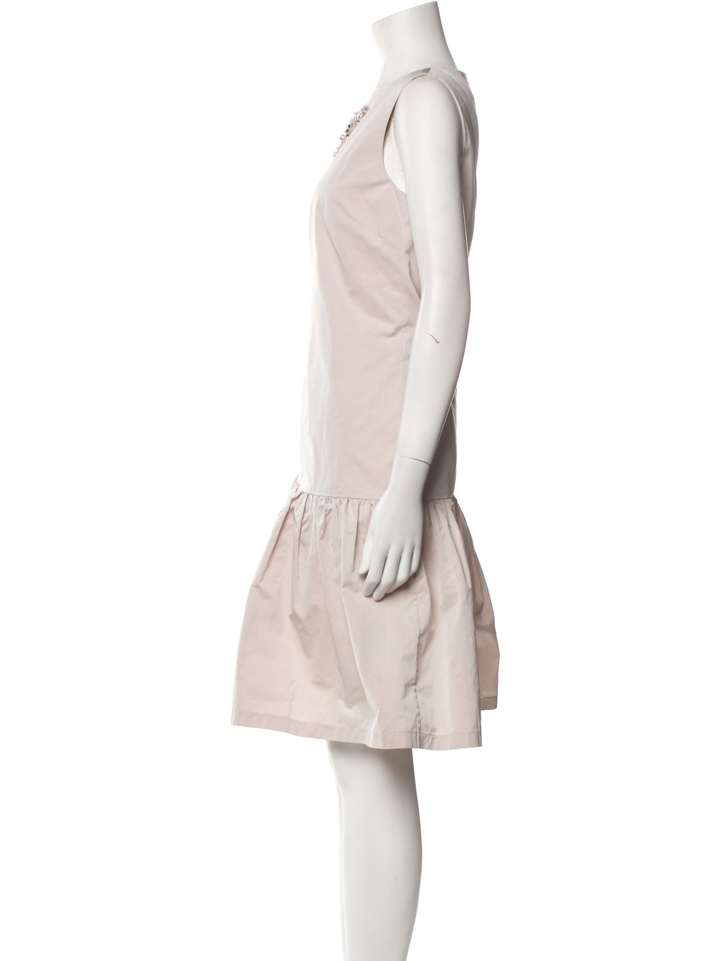 Clips Bateau Neckline Knee-Length Dress