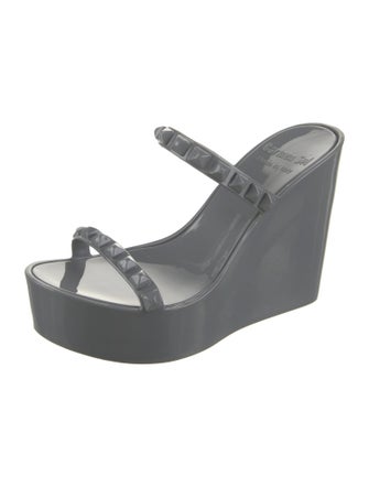 Carmen Sol Rubber Studded Accents Slides