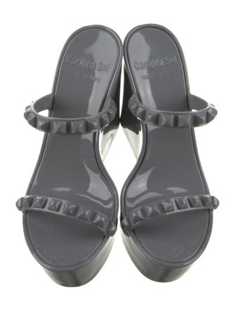 Carmen Sol Rubber Studded Accents Slides