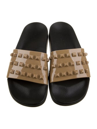 Carmen Sol Rubber Studded Accents Slides