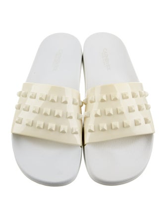 Carmen Sol Rubber Studded Accents Slides