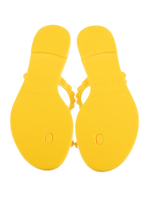 Carmen Sol Rubber Studded Accents Sandals