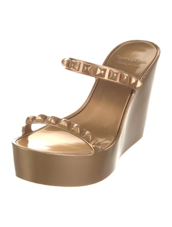Carmen Sol Rubber Studded Accents Slides