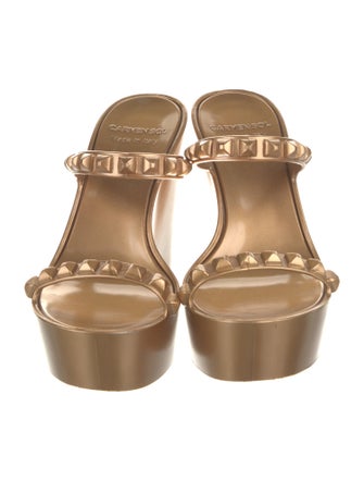 Carmen Sol Rubber Studded Accents Slides