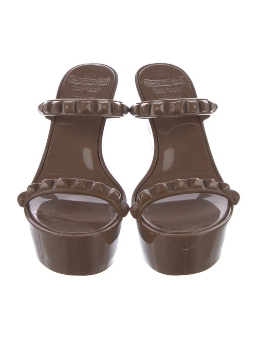 Carmen Sol Rubber Studded Accents Slides