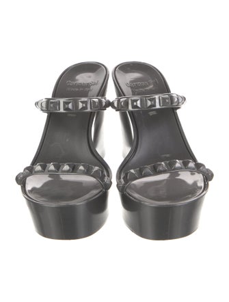 Carmen Sol Studded Accents Slides