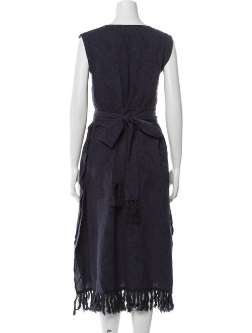 Cupcakes and Cashmere V-Neck Midi Length Dress