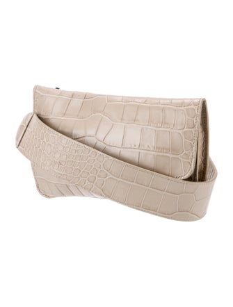 Cuyana Embossed Leather Clutch