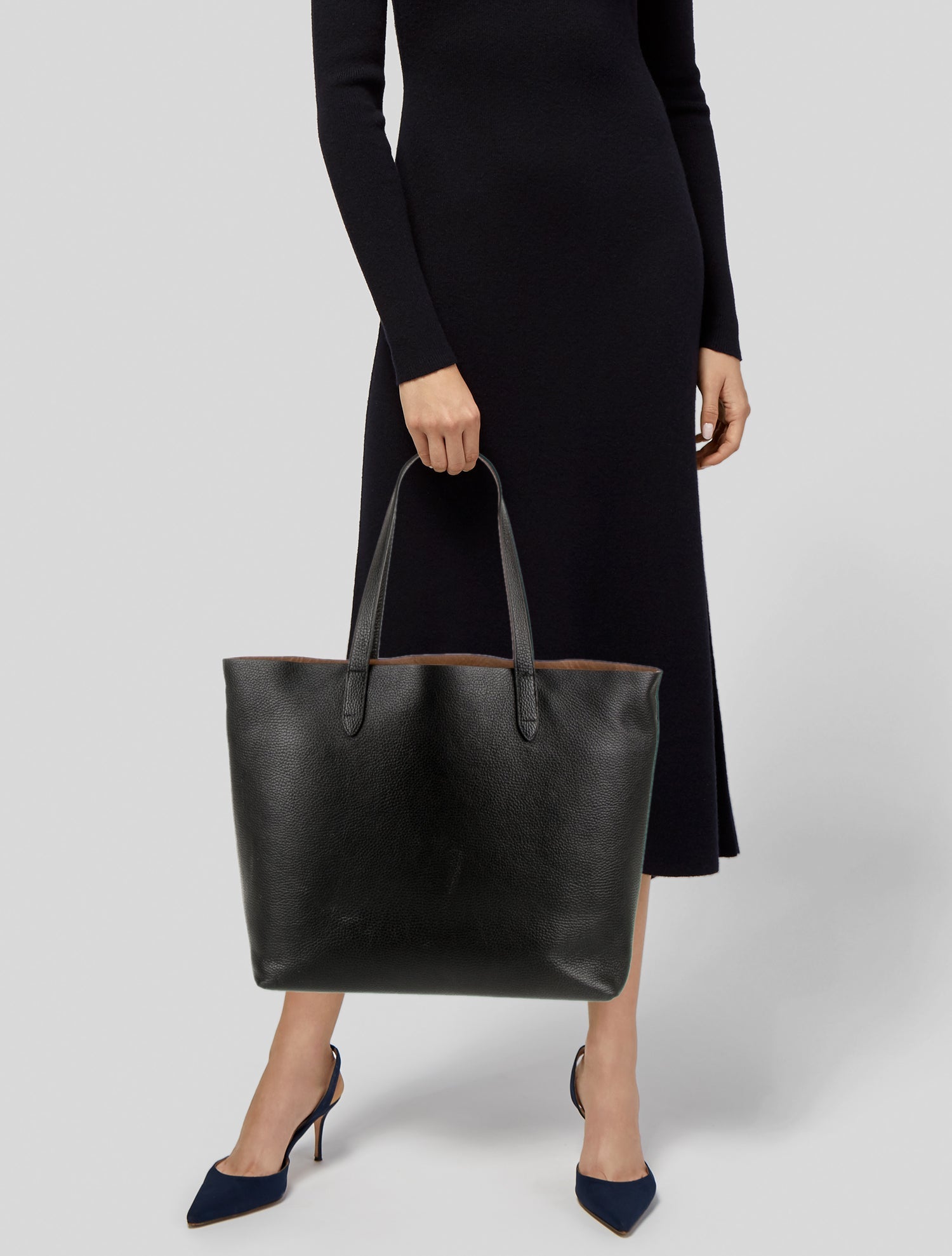 Cuyana Leather Tote