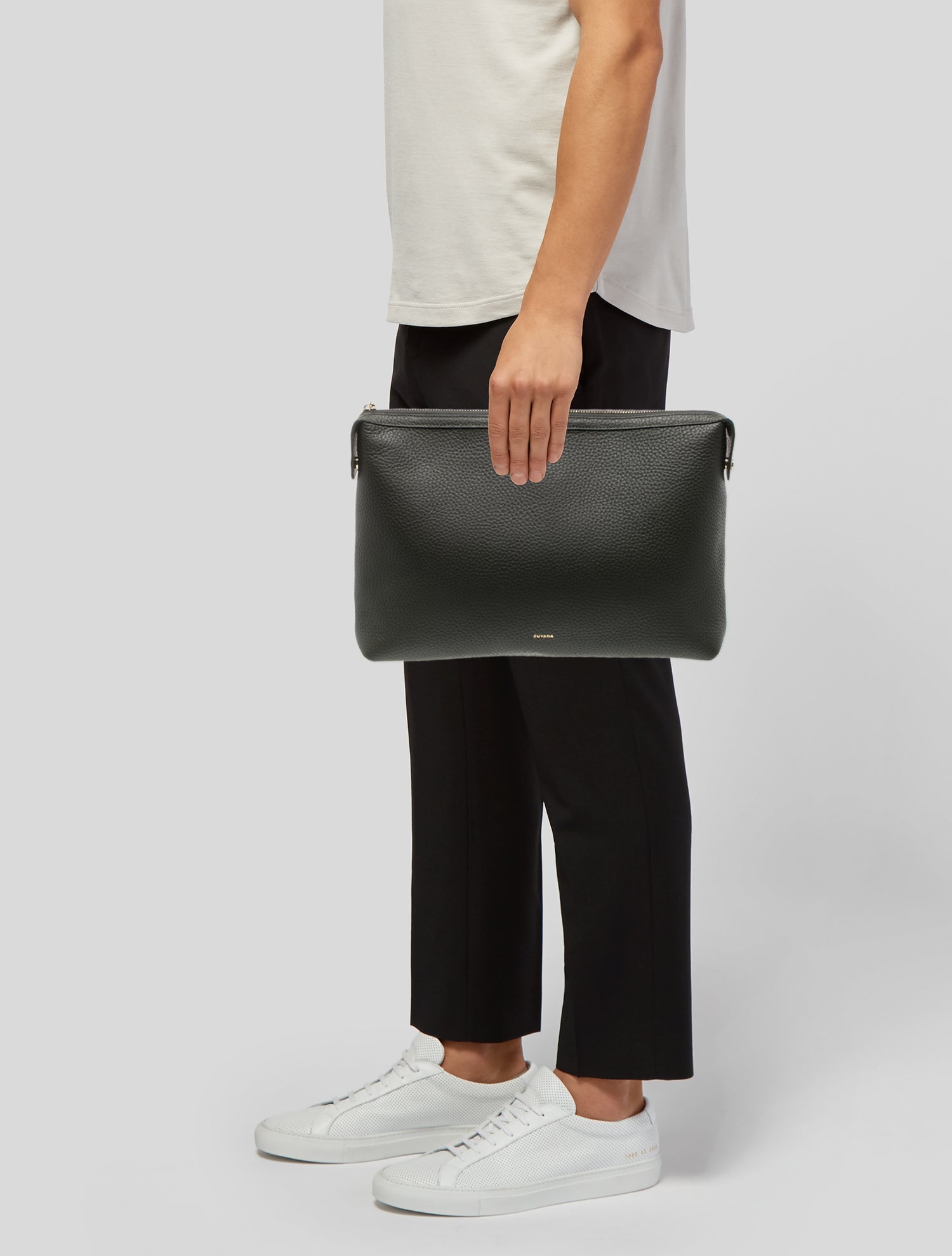 Cuyana Leather Portfolio