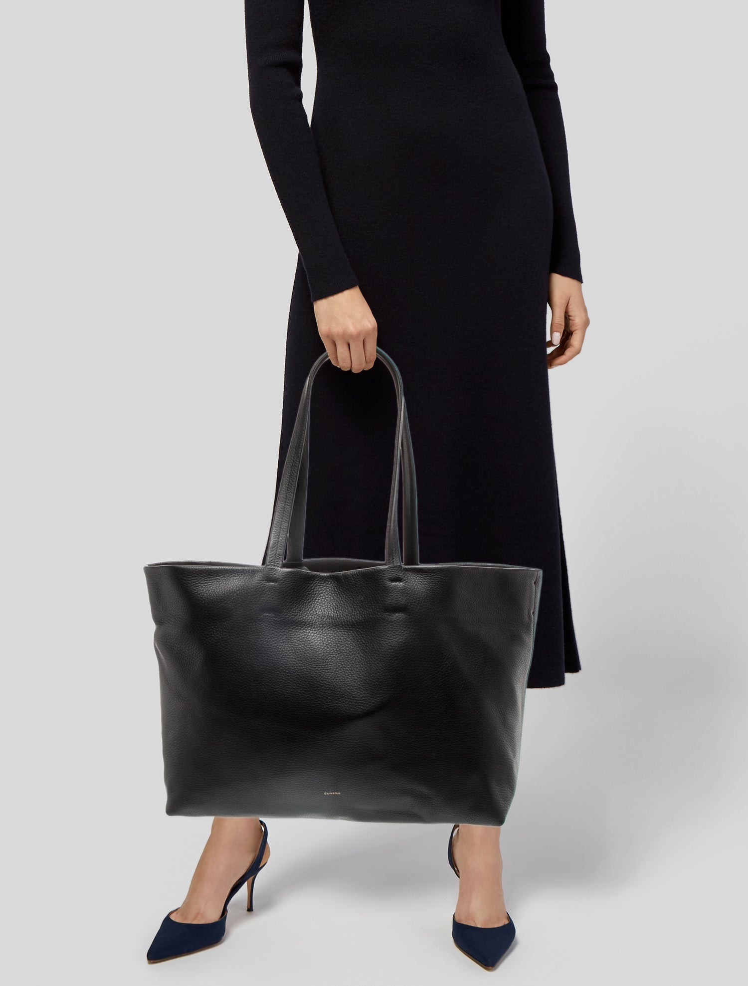 Cuyana Leather Tote