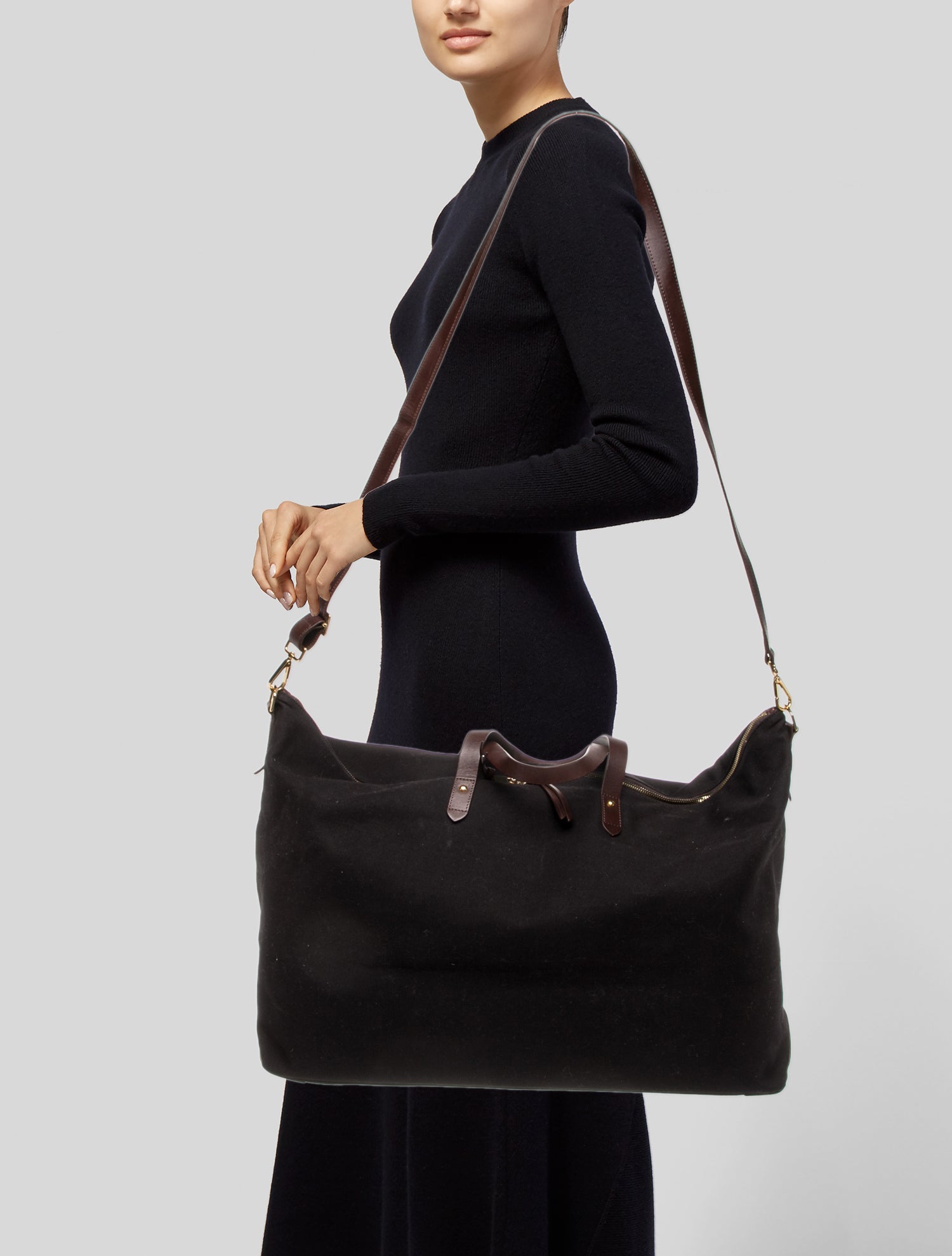 Cuyana Canvas Weekender Bag