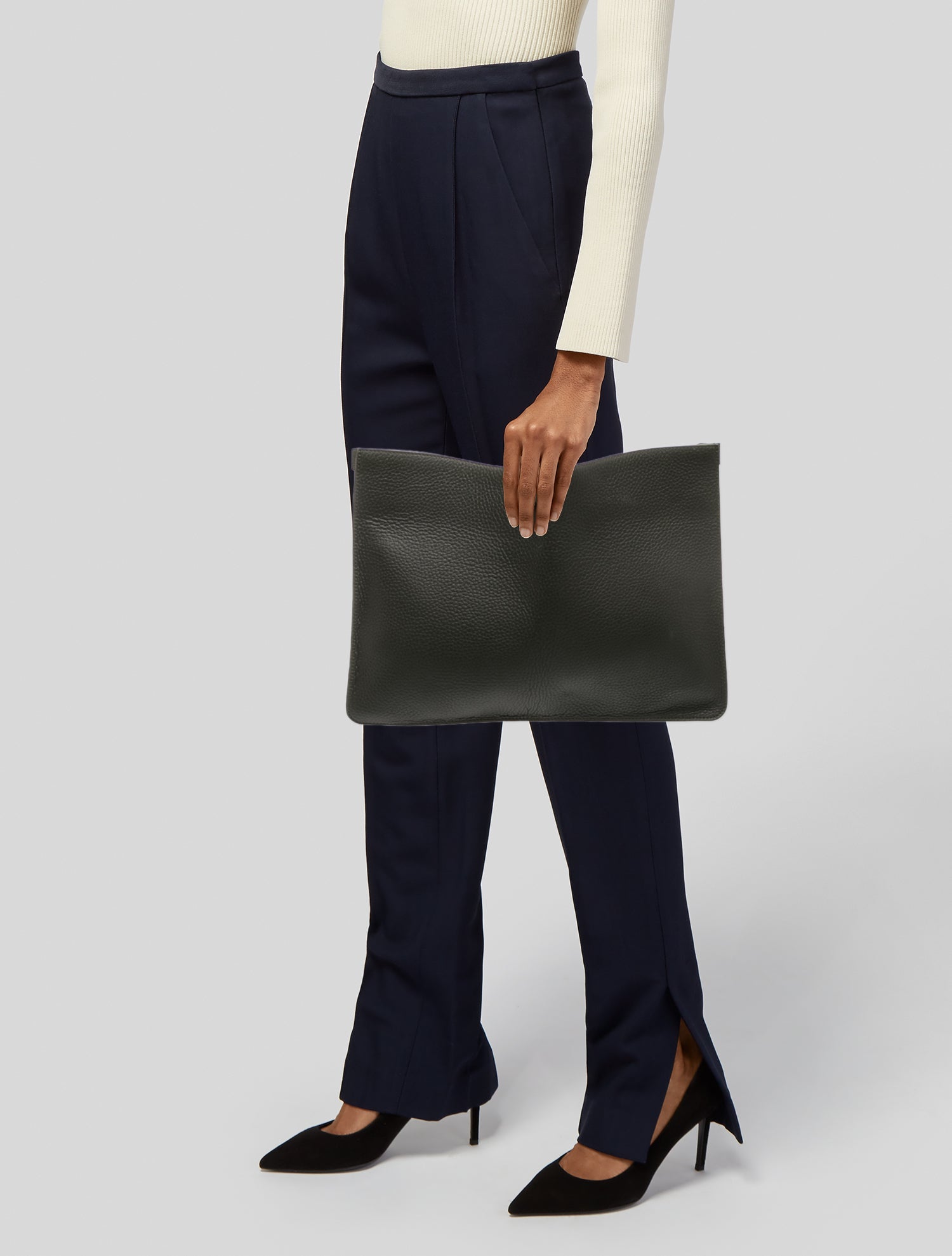 Cuyana Leather Portfolio