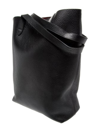 Cuyana Leather Bucket Bag