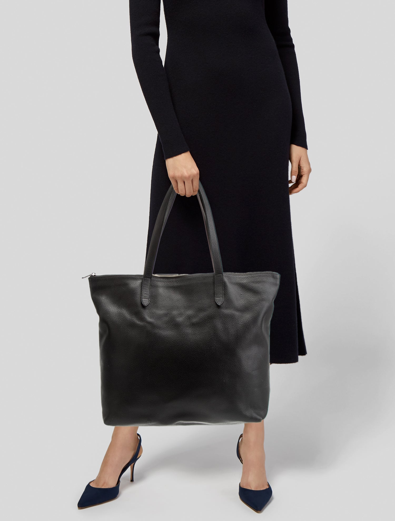 Cuyana Leather Tote