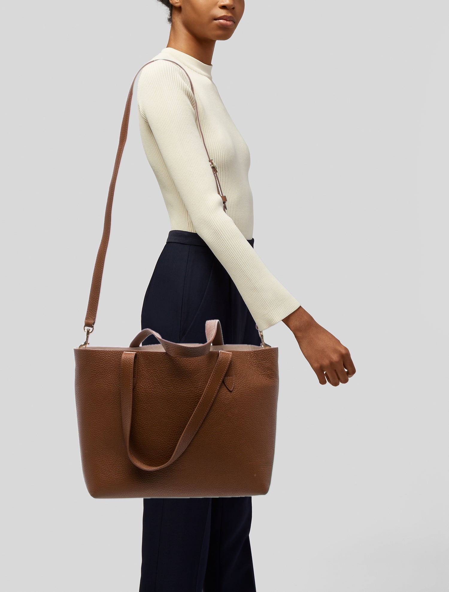 Cuyana Leather Shoulder Bag