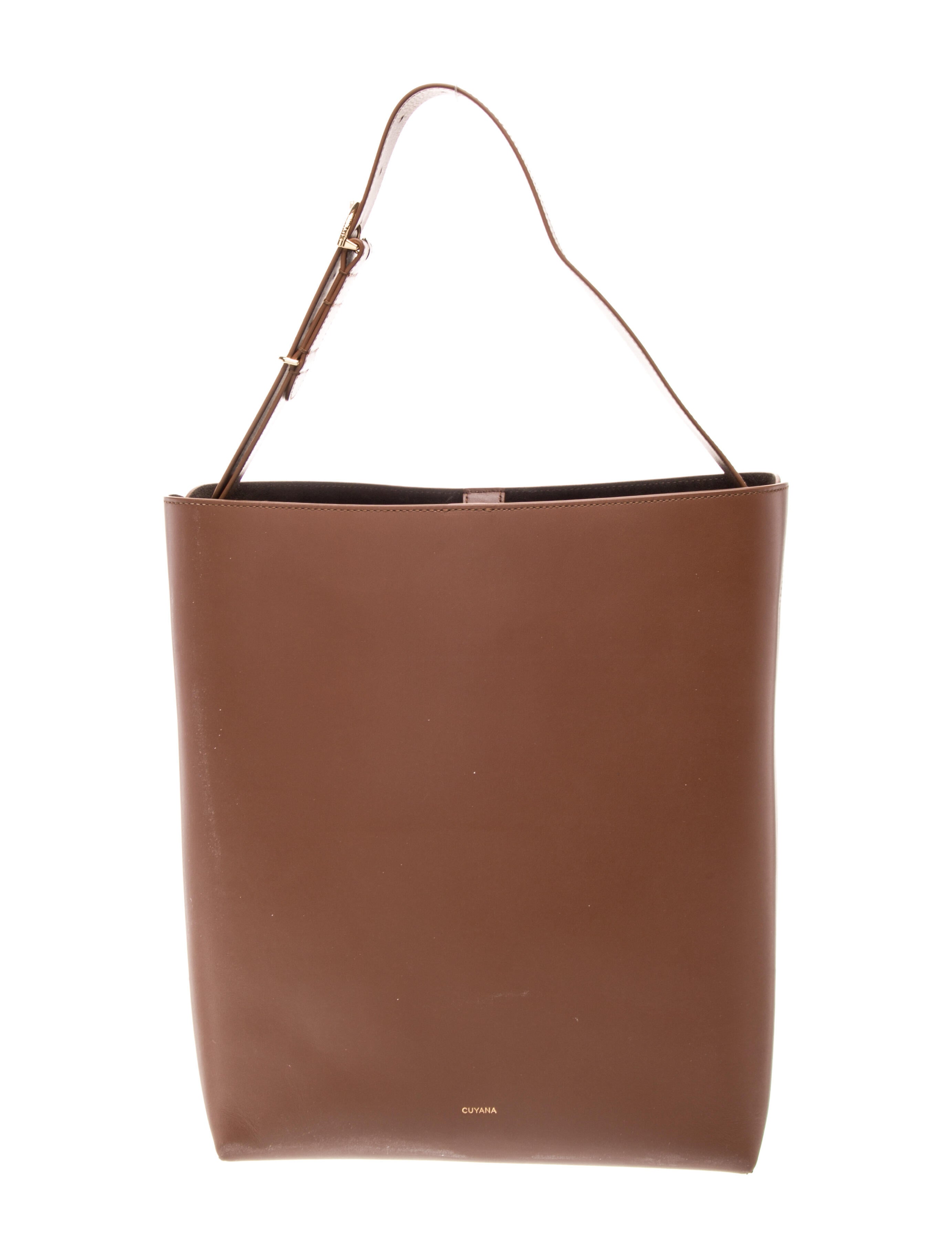 Cuyana Leather Bucket Bag