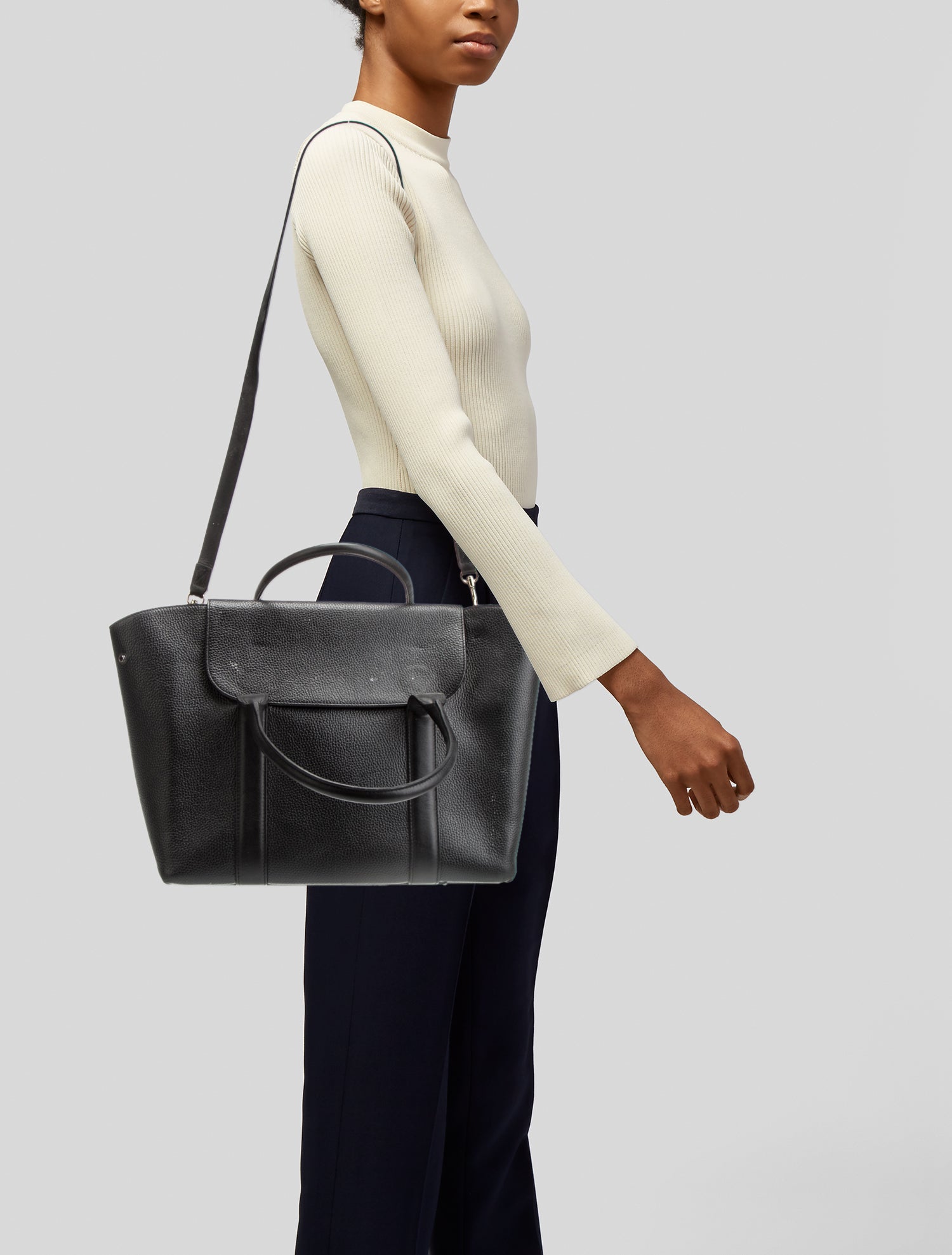 Cuyana Leather Tote