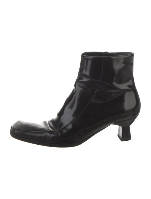 Cuyana Patent Leather Boots