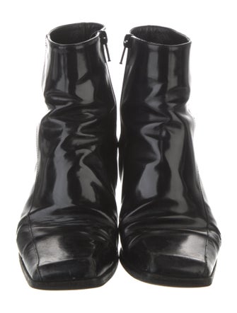 Cuyana Patent Leather Boots