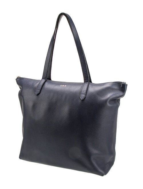 Cuyana Leather Weekender Bag