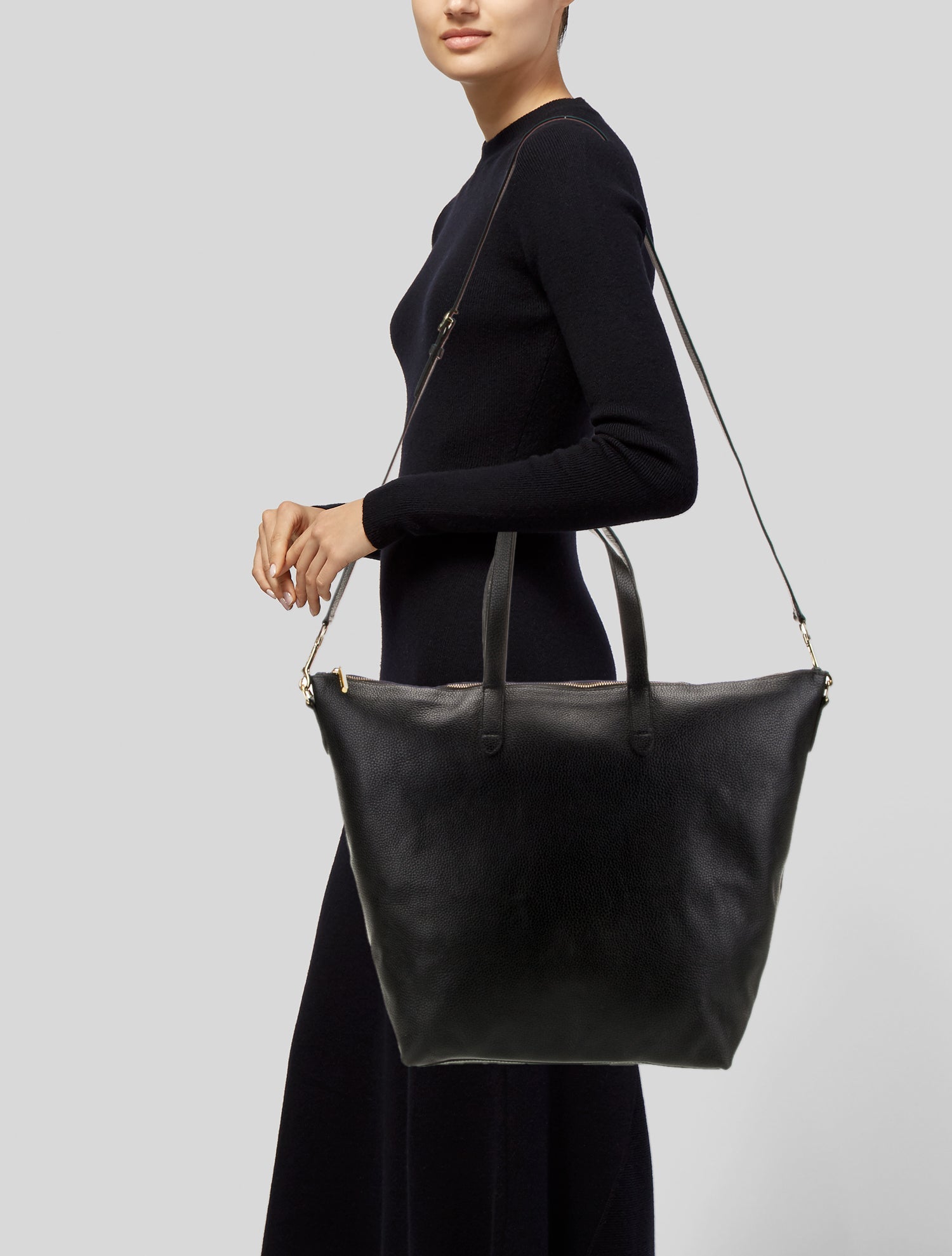 Cuyana Leather Messenger Bag