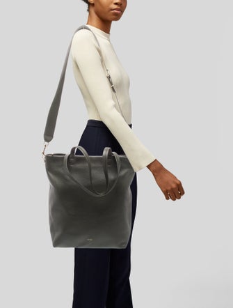 Cuyana Leather Bucket Bag