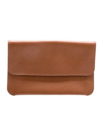 Cuyana Leather Clutch