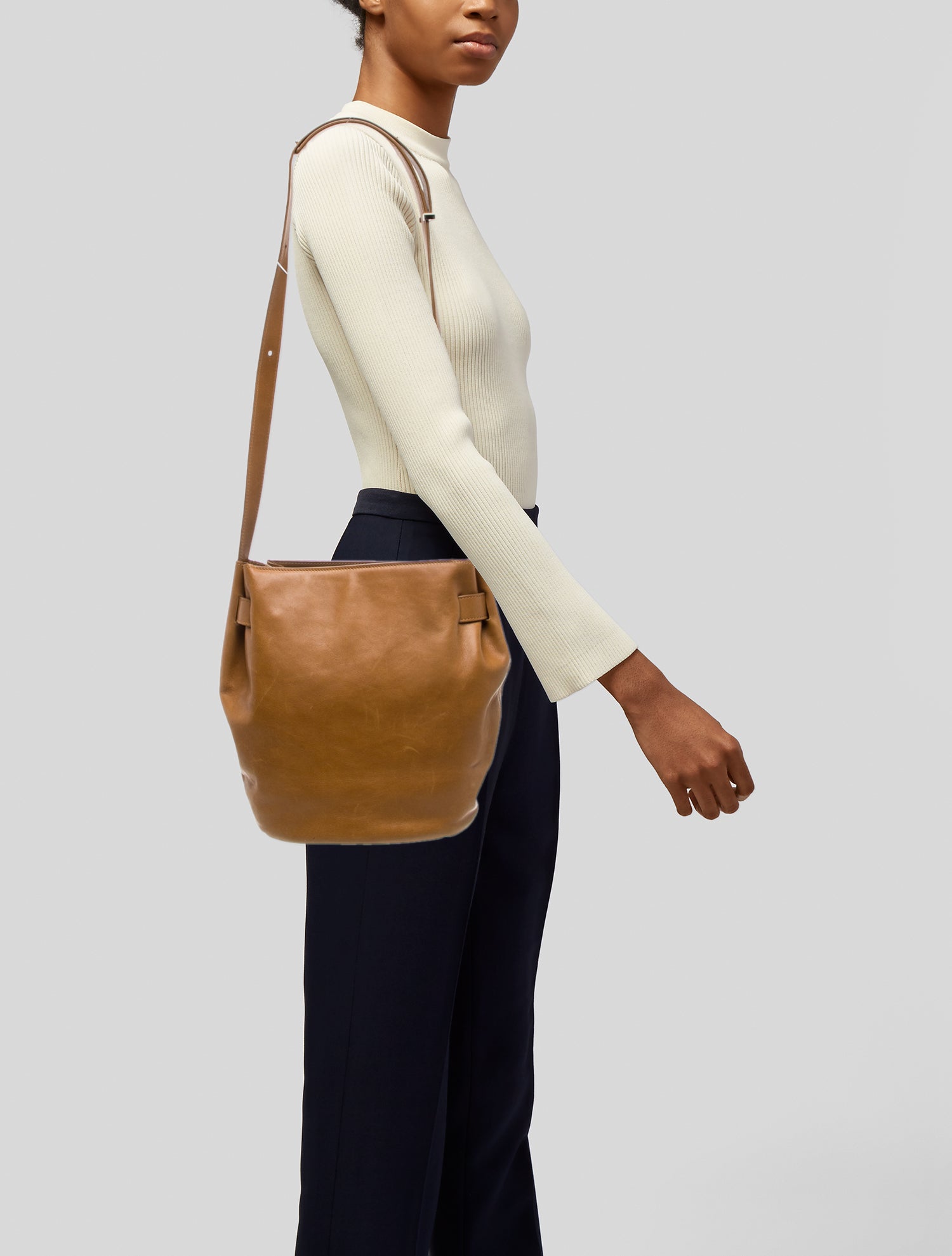 Cuyana Leather Shoulder Bag
