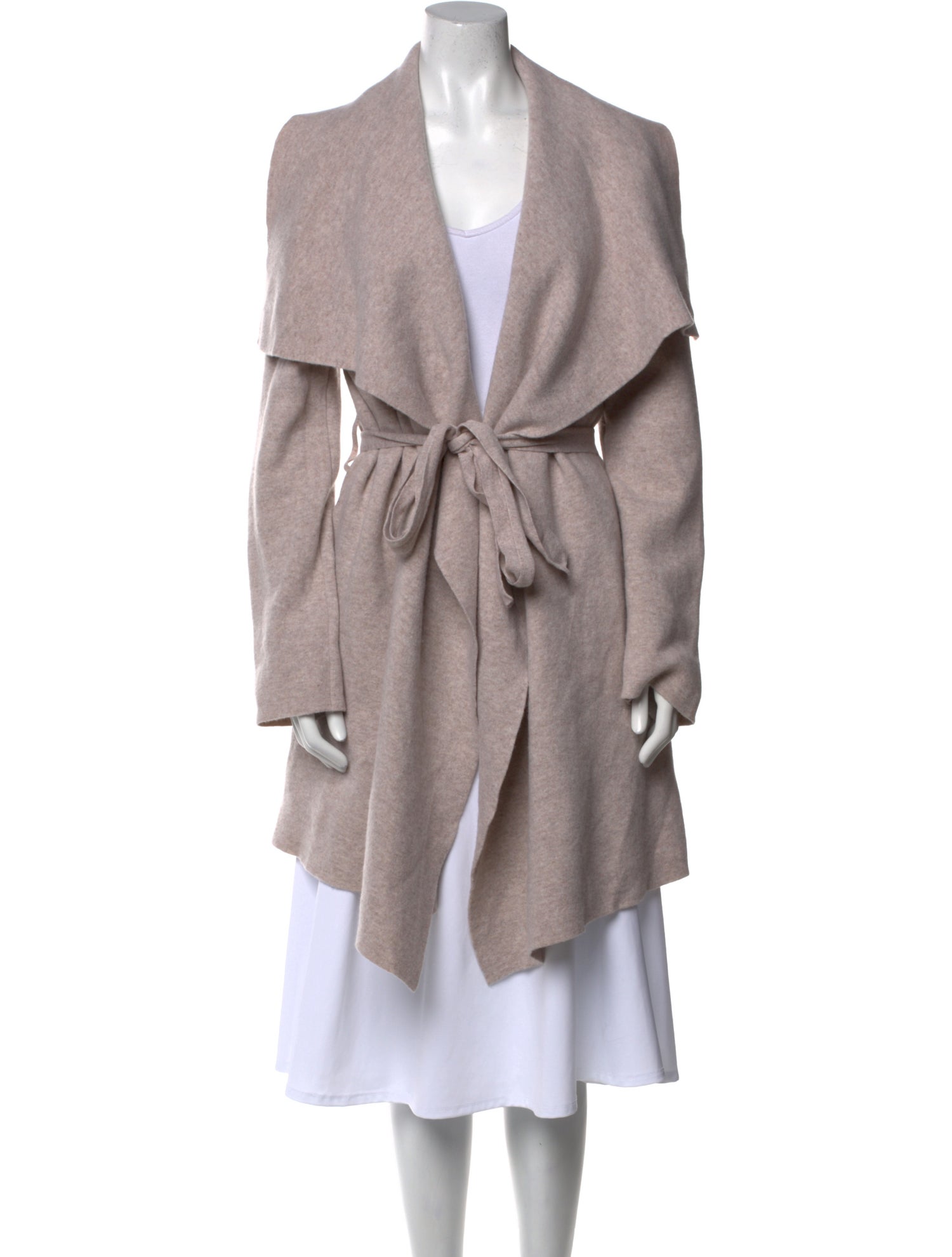 Cuyana Virgin Wool V-Neck Sweater