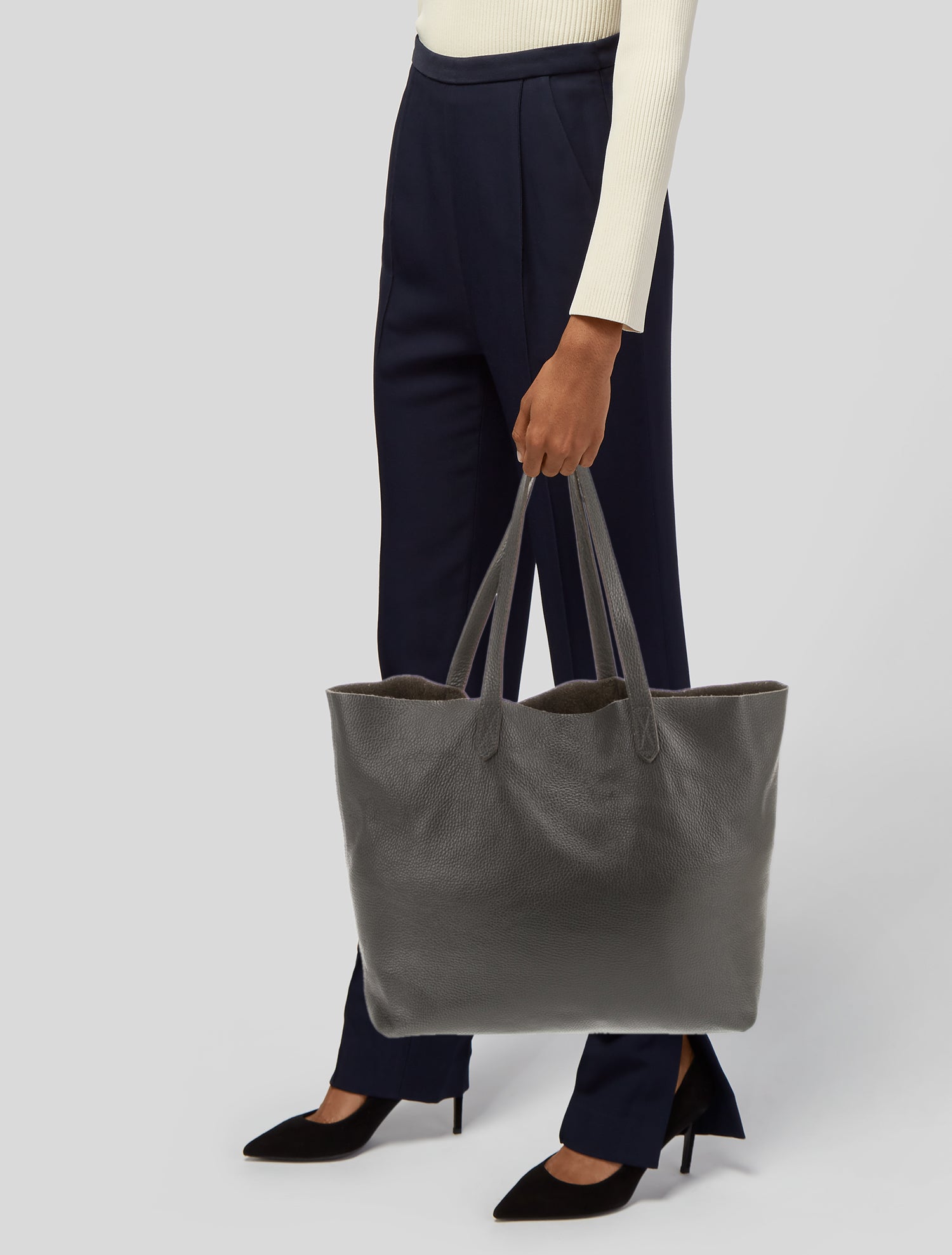 Cuyana Leather Tote
