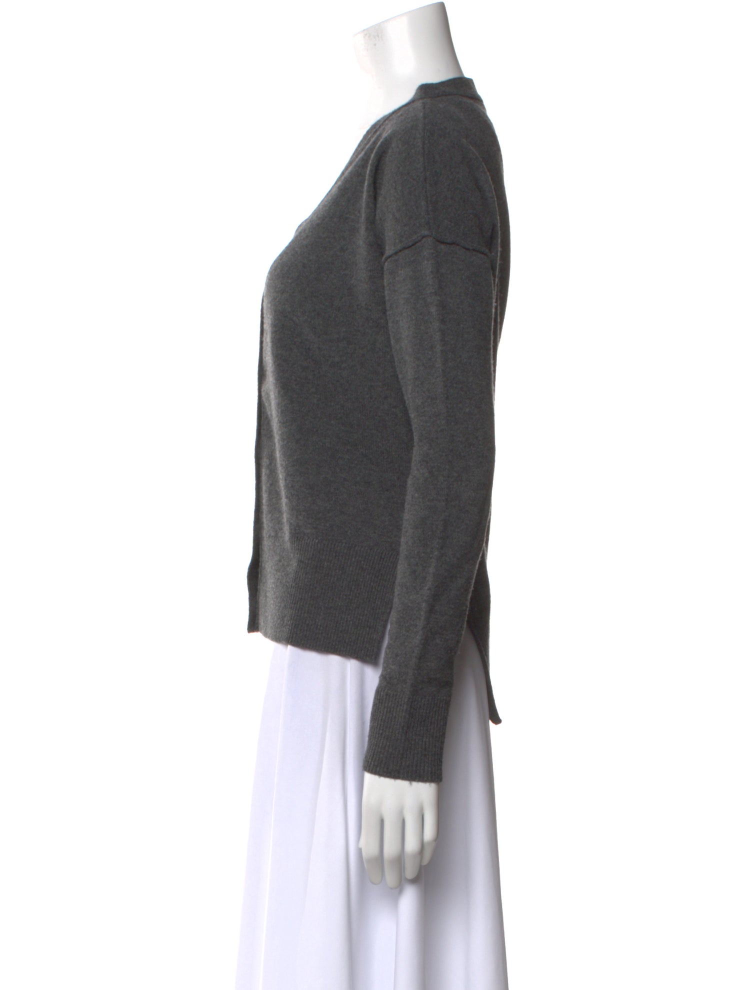 Cuyana Virgin Wool V-Neck Sweater
