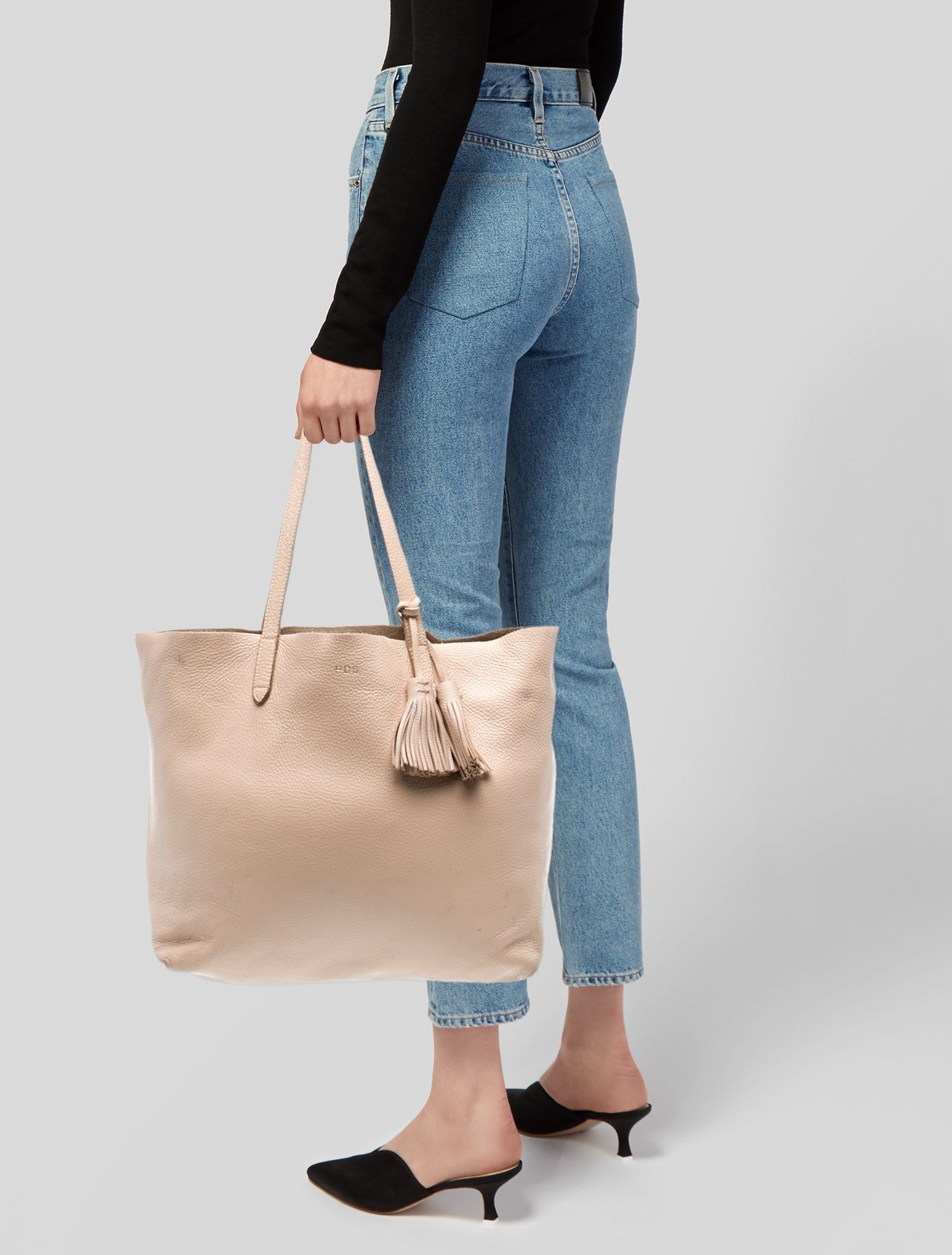 Cuyana Leather Tote