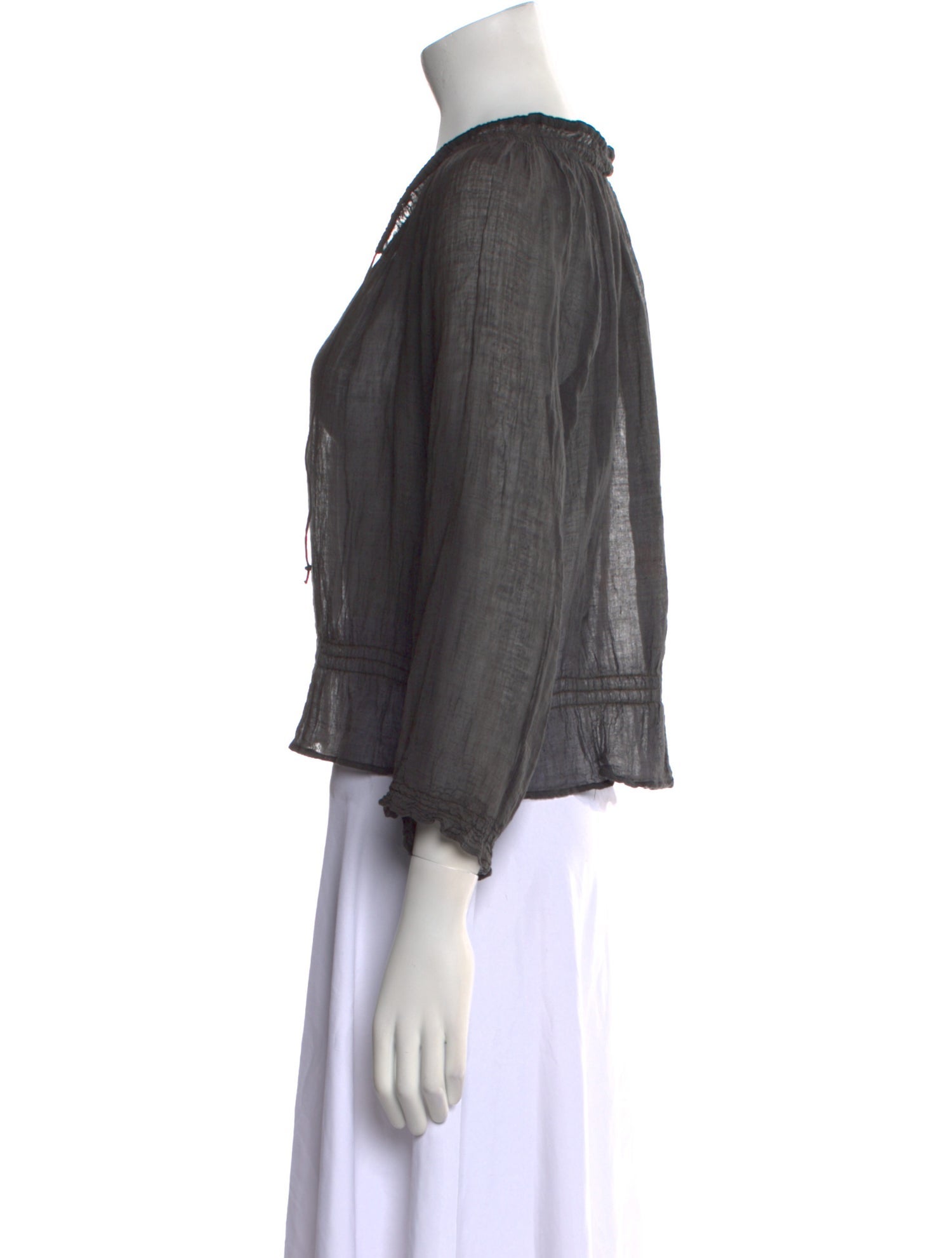 Dosa V-Neck Three-Quarter Sleeve Crop Top