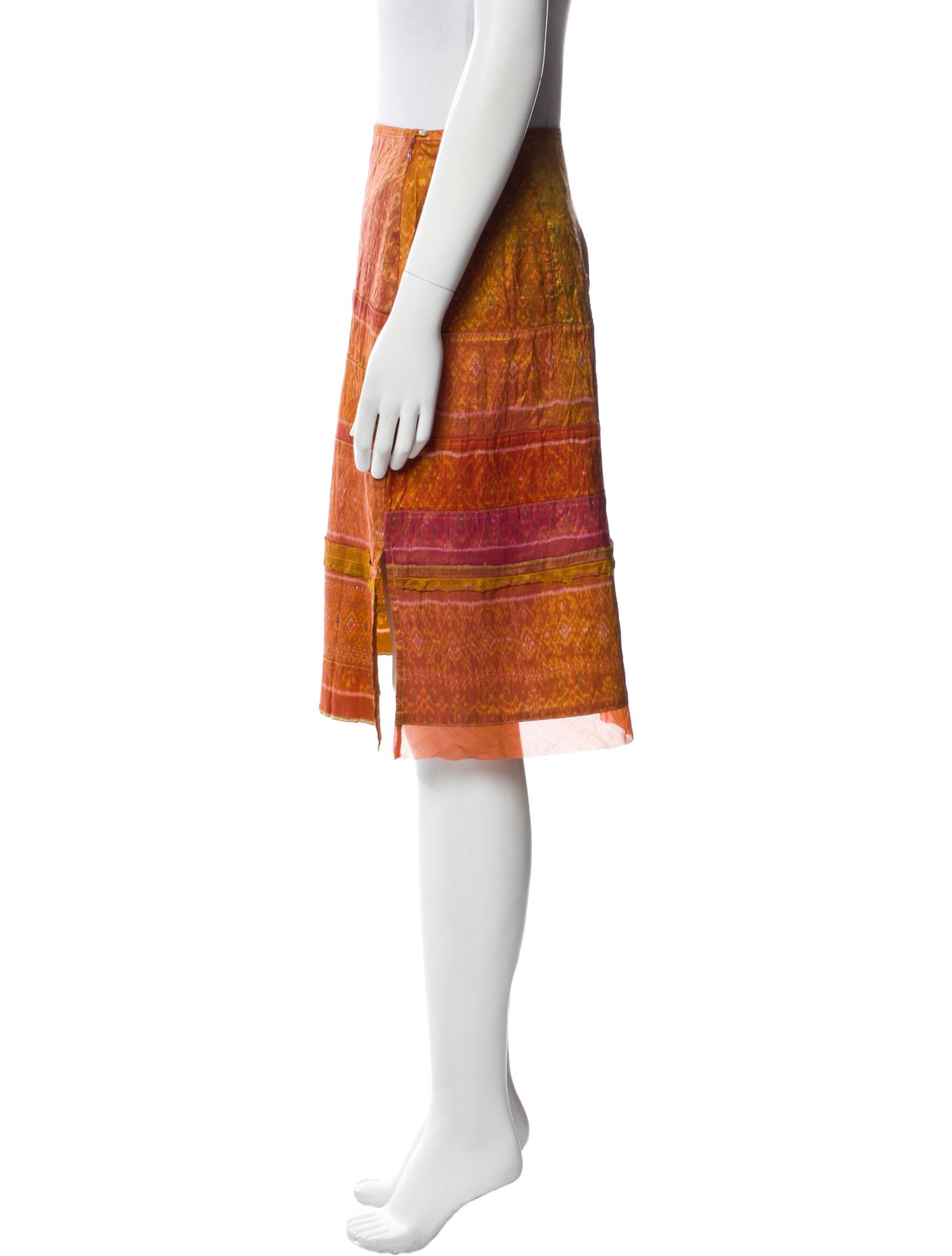 Dosa Silk Knee-Length Skirt
