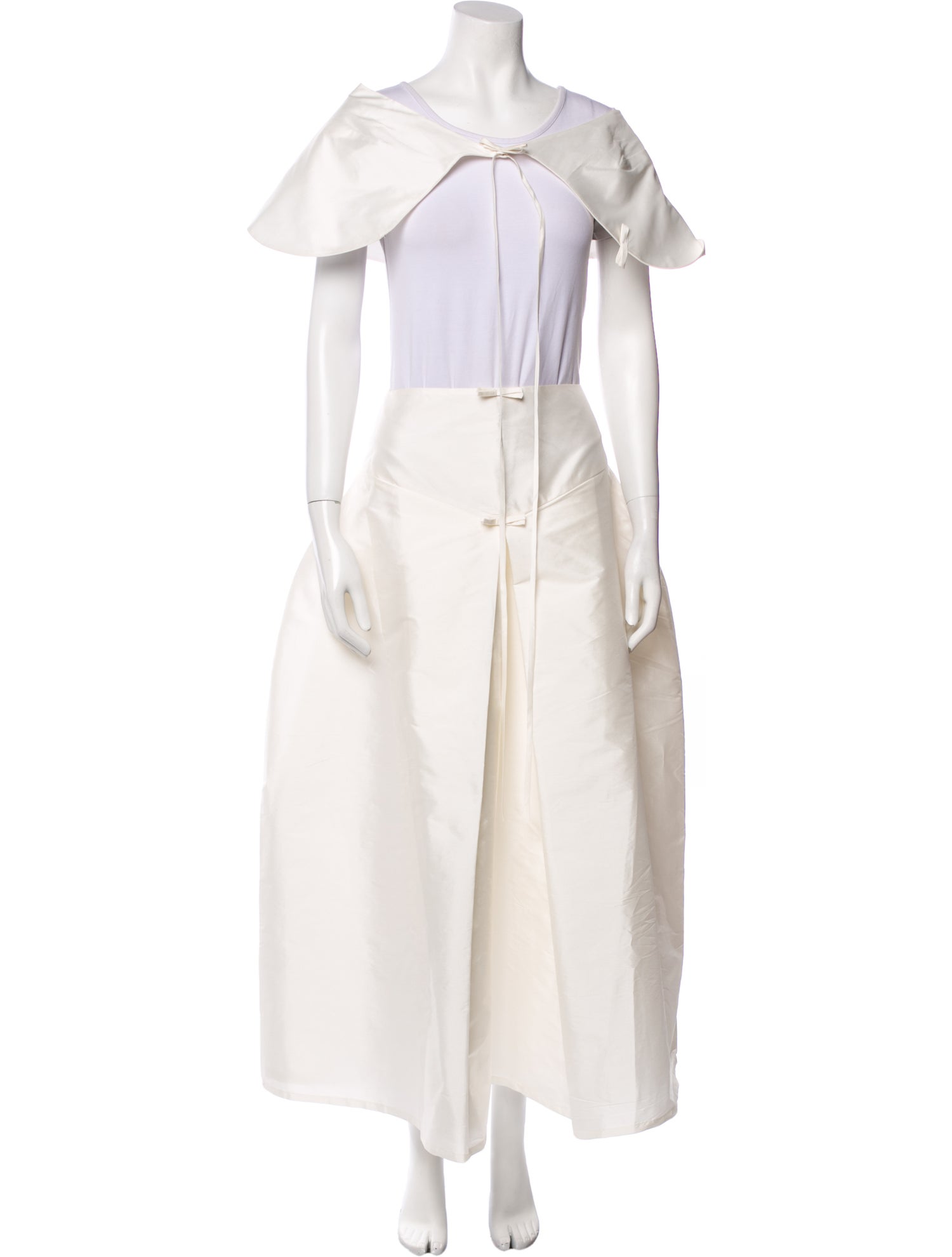 Marlies Grace Cutout Accent Skirt Set w/ Tags