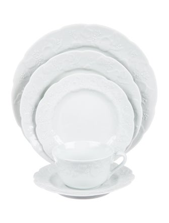 Dansk 38-Piece Ivy Tableware Set