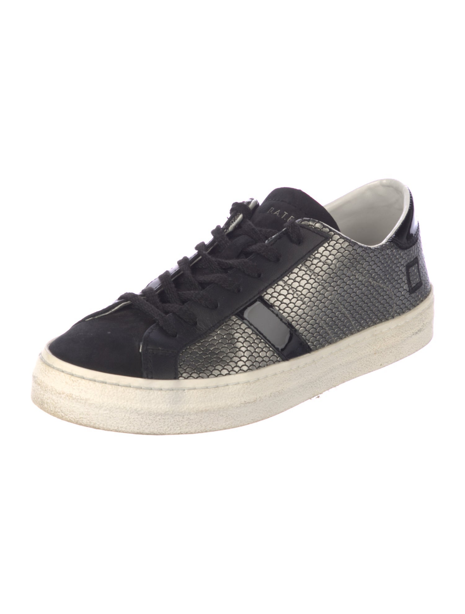 D.A.T.E. Leather Sneakers