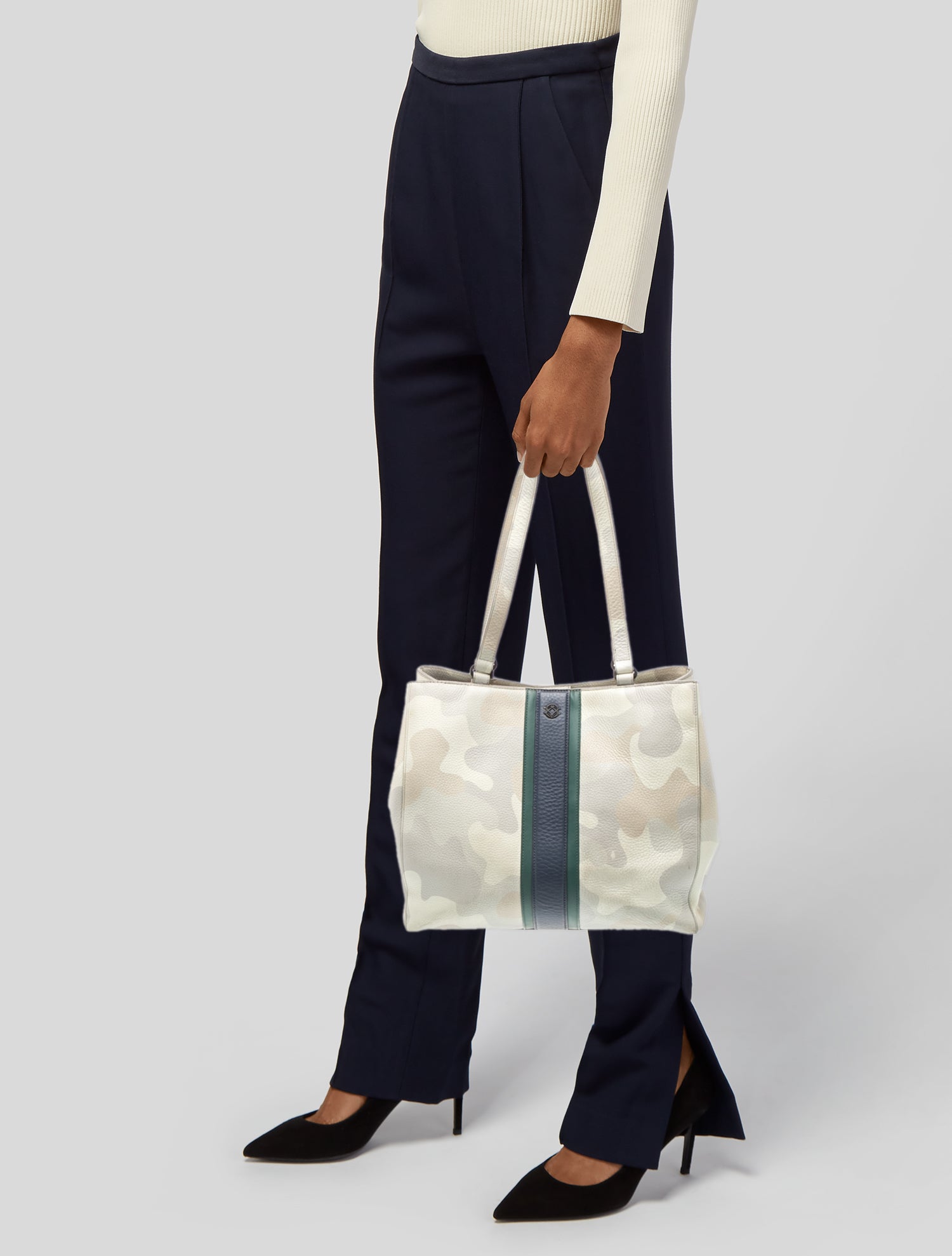 Dagne Dover Leather Shoulder Bag