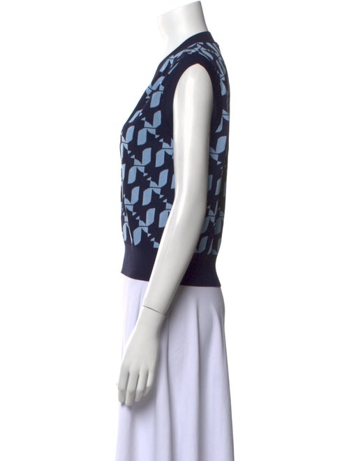 Dodo Bar Or Printed V-Neck Crop Top