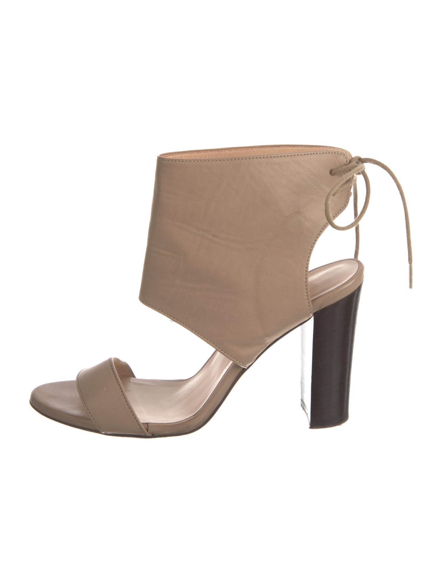 Dee Keller Leather Bow Accents Sandals