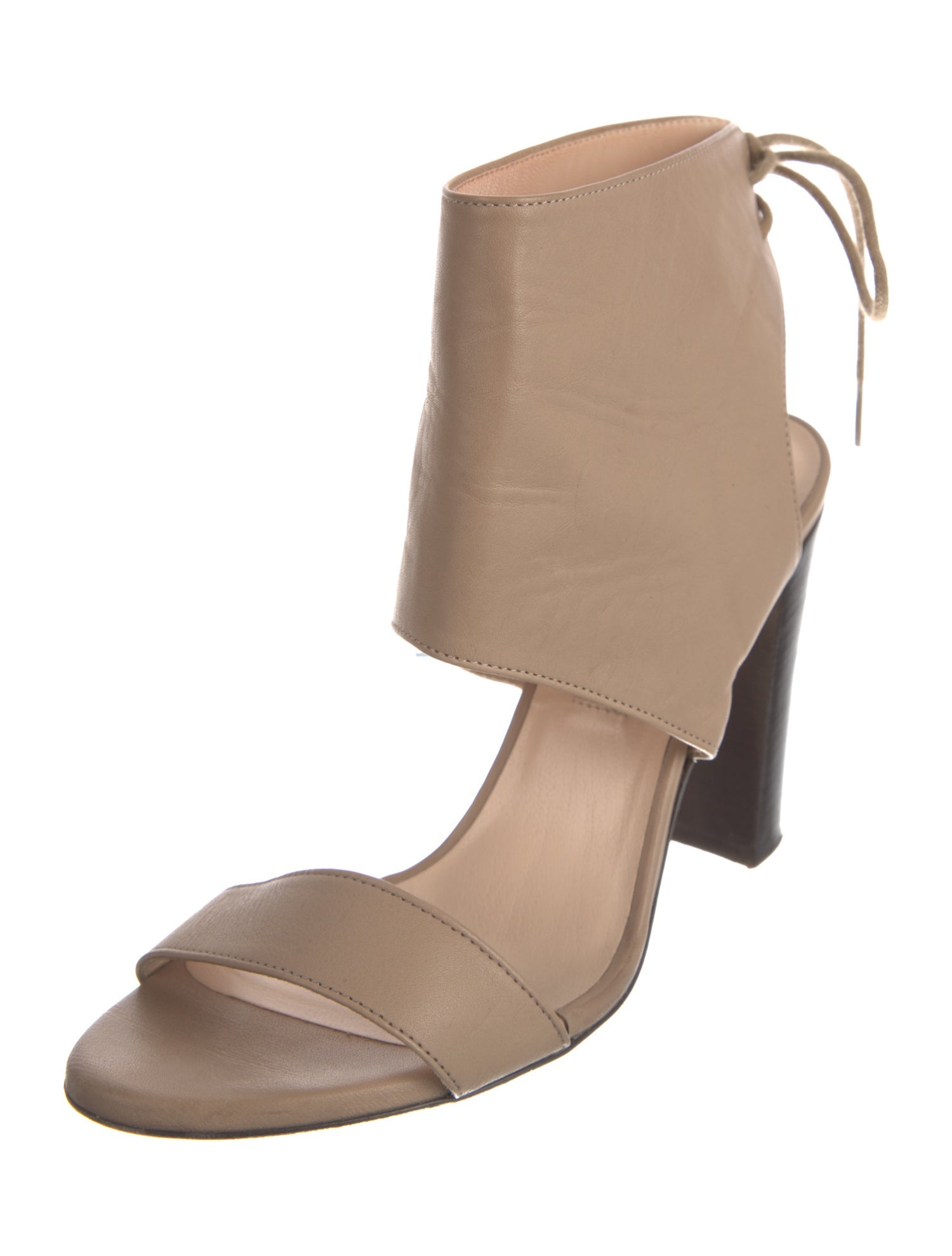 Dee Keller Leather Bow Accents Sandals