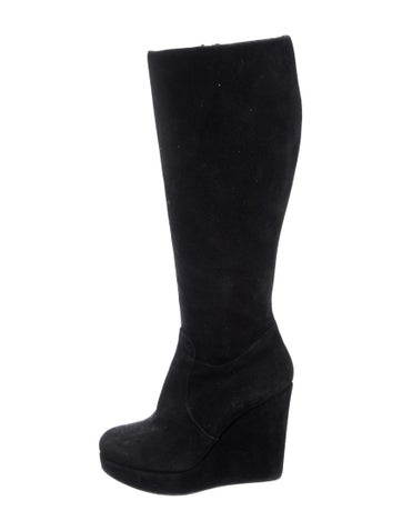 Pre-owned Dee Keller Suede Boots In Black