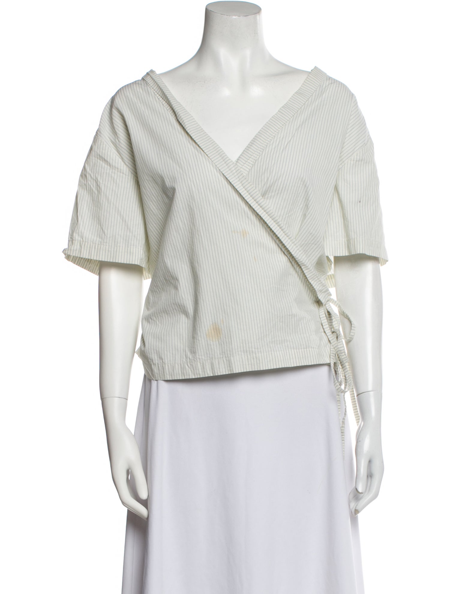 Deiji Studios V-Neck Short Sleeve Crop Top