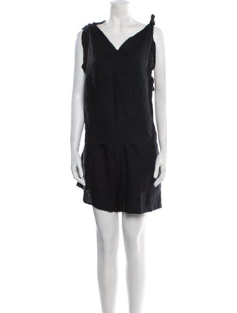 Deiji Studios Linen Embroidered Accent Short Set