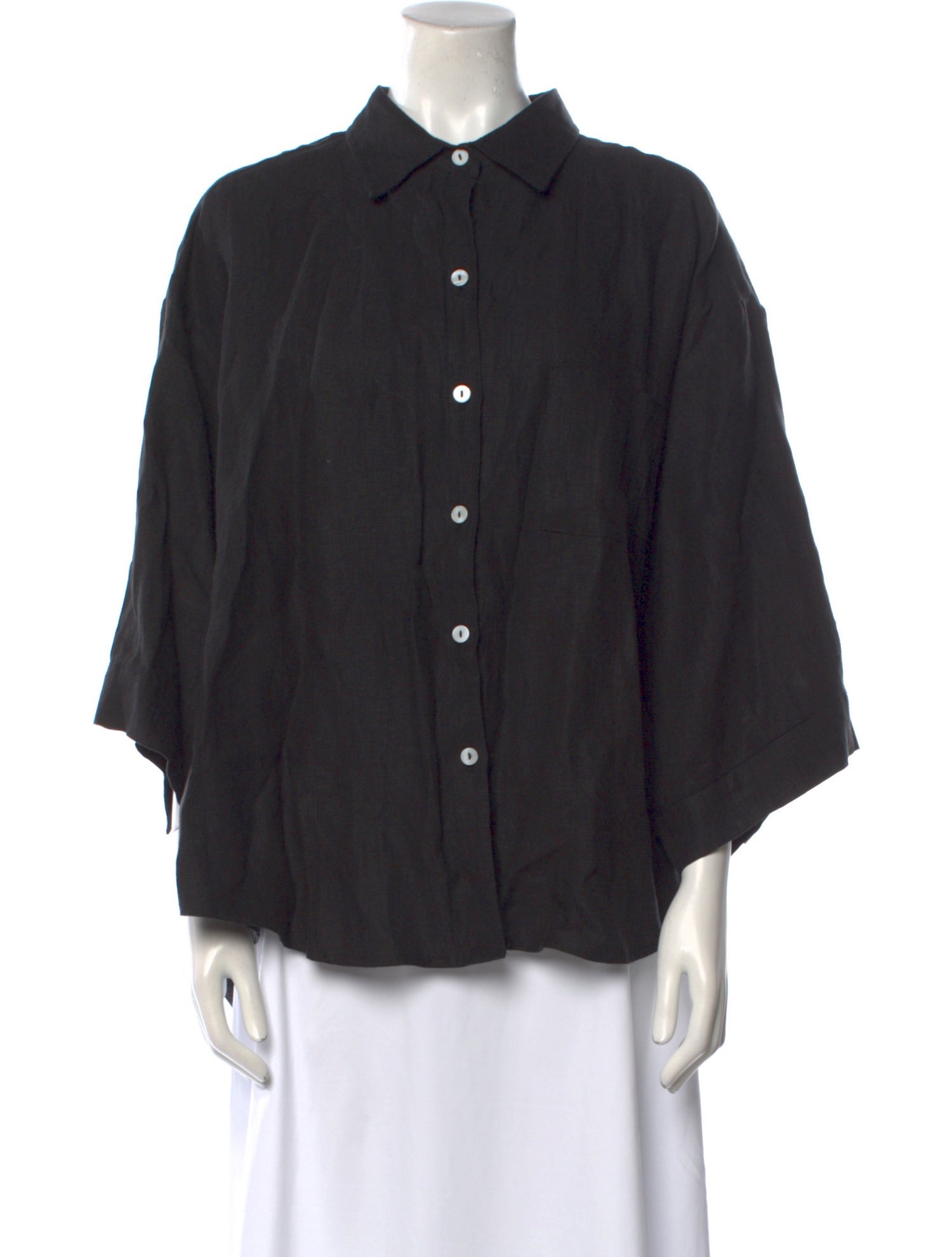 Deiji Studios Linen Three-Quarter Sleeve Button-Up Top