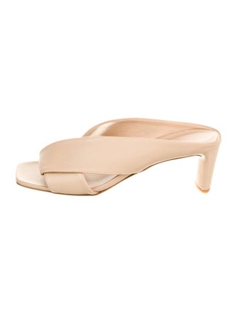 Del Carlo Leather Slides