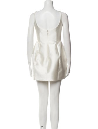 De La Vali Square Neckline Mini Dress