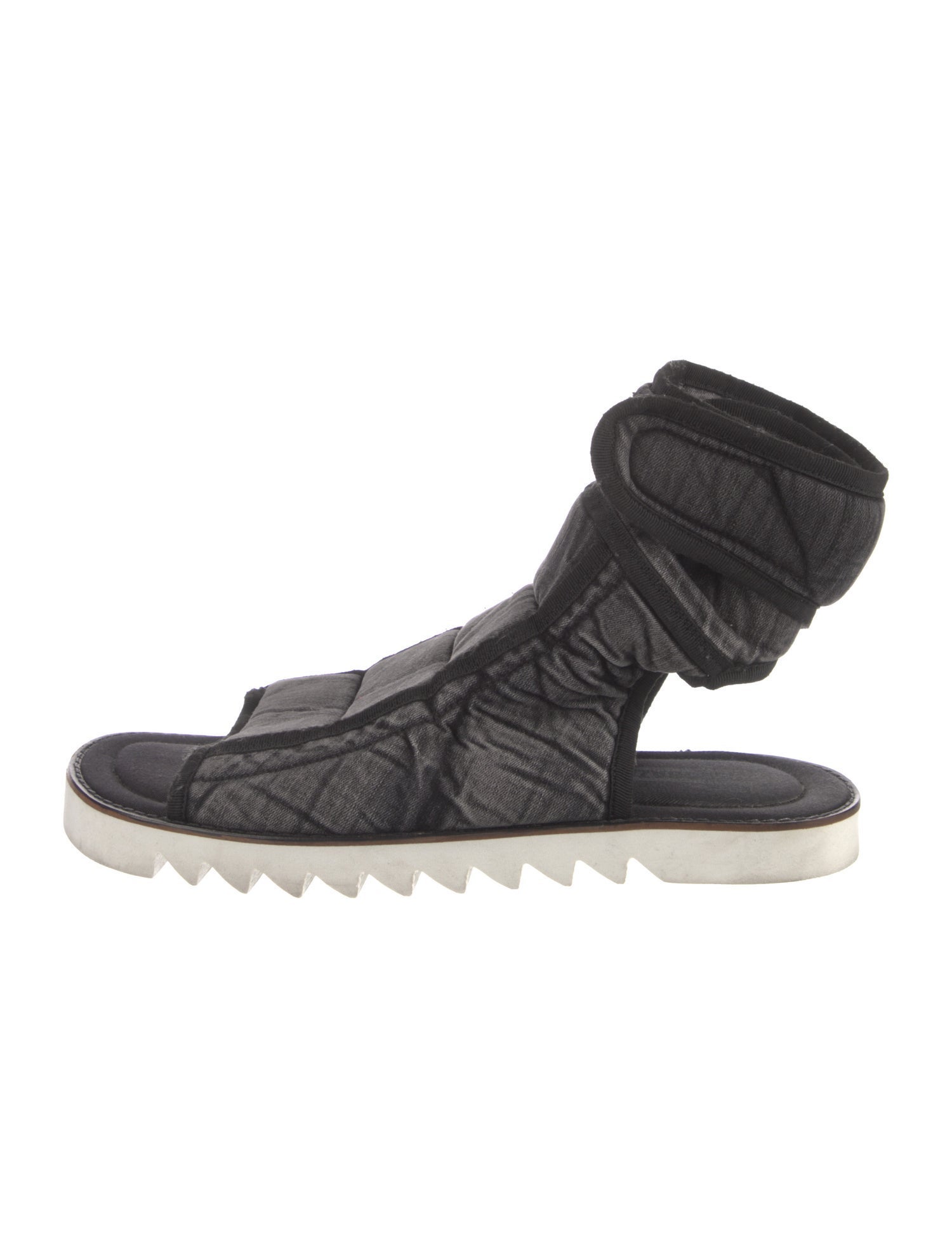 Demobaza Sandals